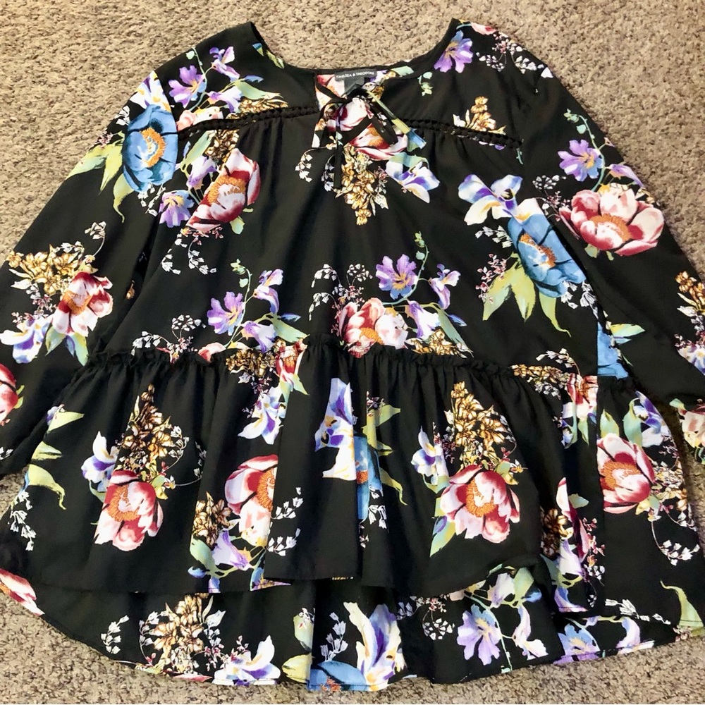 Chelsea & Theodore Blouse Womens XL Used Black Floral - Picture 6 of 15